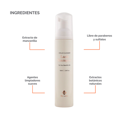 Botella de Lash Shampoo Plus BL Lashes con dosificador de espuma, muestra de espuma sobre fondo blanco, diseño profesional, concepto de limpieza profunda para extensiones de pestañas